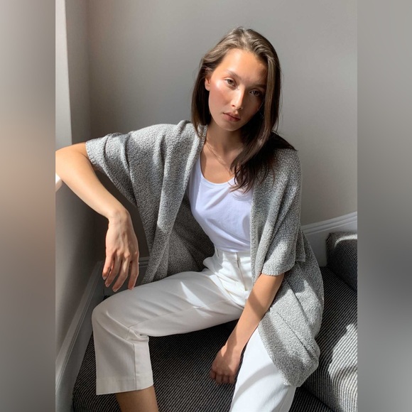 Aritzia Community Ionic Cape Bouclé Cardigan Cream XXS Cozy Minimal - Picture 4 of 6